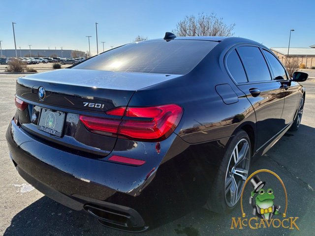 Used 2019 BMW 750i w/ Executive Package RWD image 5
