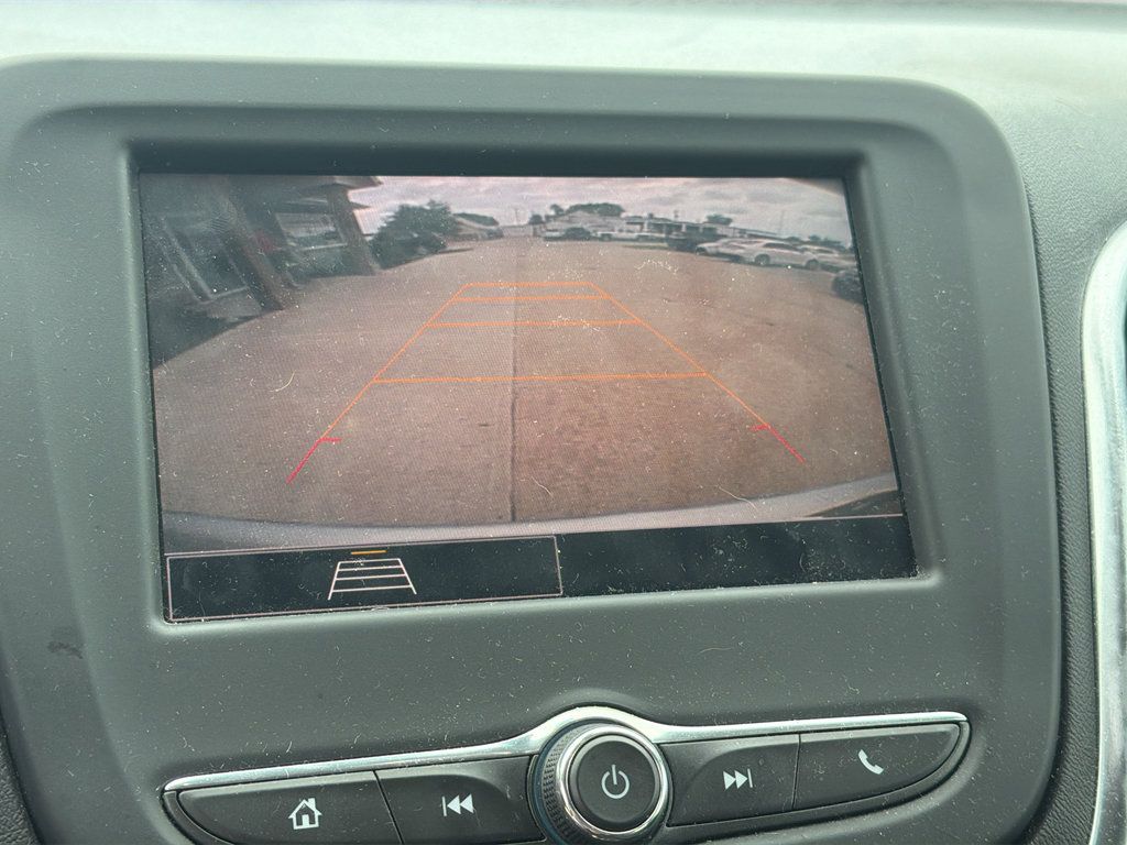 Used 2022 Chevrolet Equinox LT FWD image 16