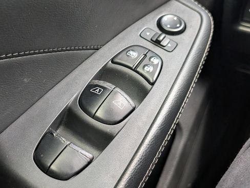 Used 2017 Nissan Maxima 3.5 SV w/ Dynamic Package FWD image 21
