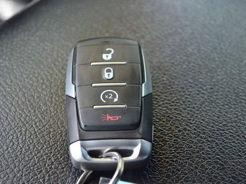 Used 2023 RAM 1500 Big Horn AWD/4WD image 26