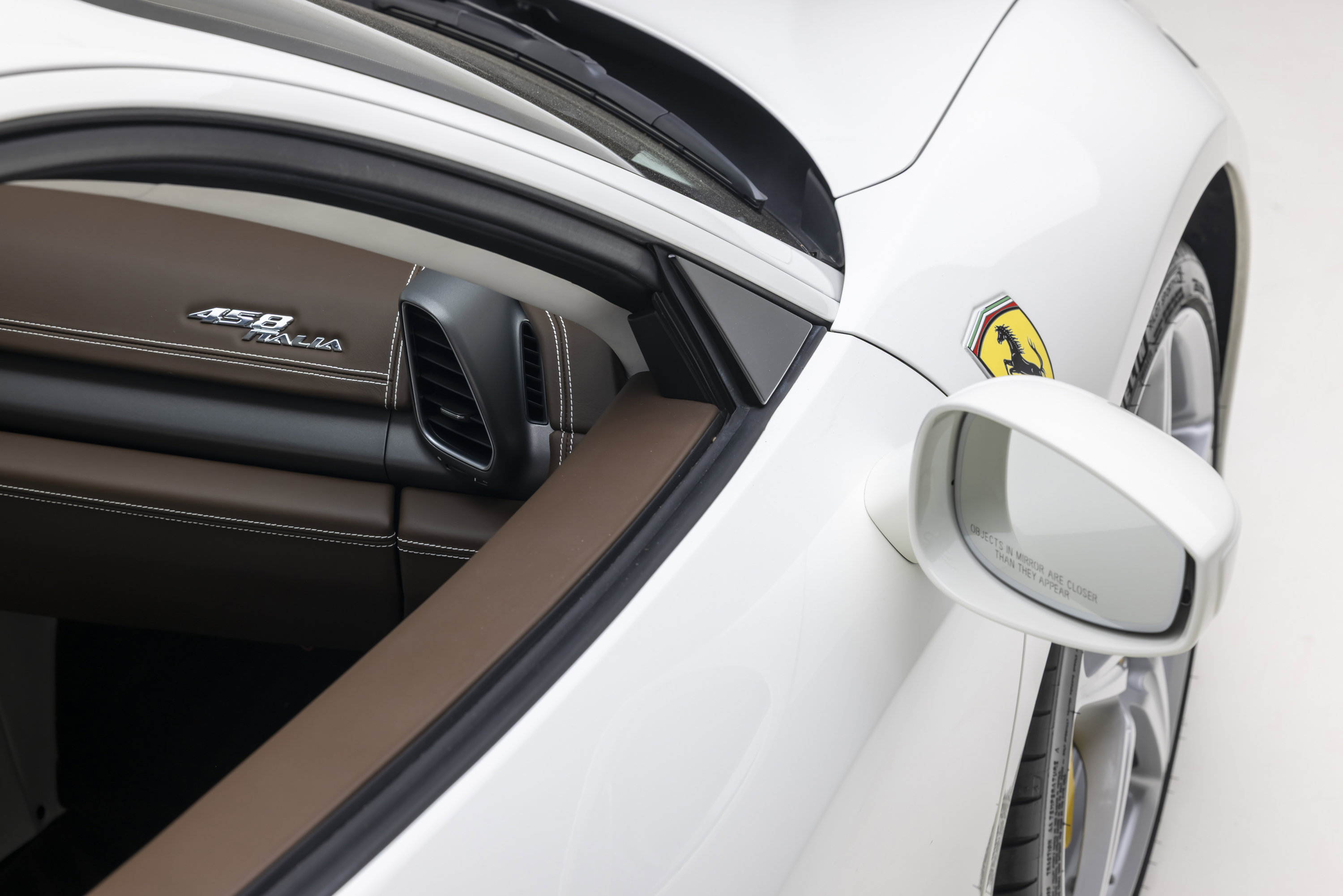 Certified 2014 Ferrari 458 Italia Coupe RWD image 38