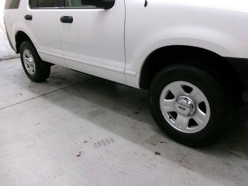 Used 2003 Ford Explorer Sport XLS AWD/4WD image 11