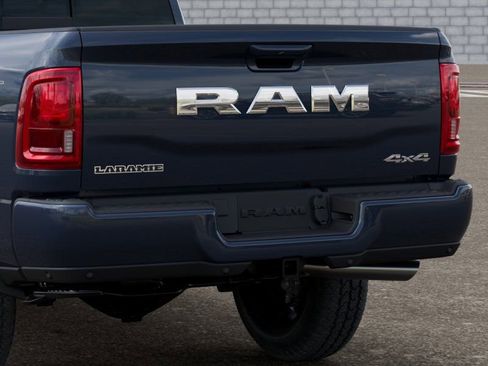 New 2026 RAM 2500 Laramie w/ Sport Appearance Package AWD/4WD image 13