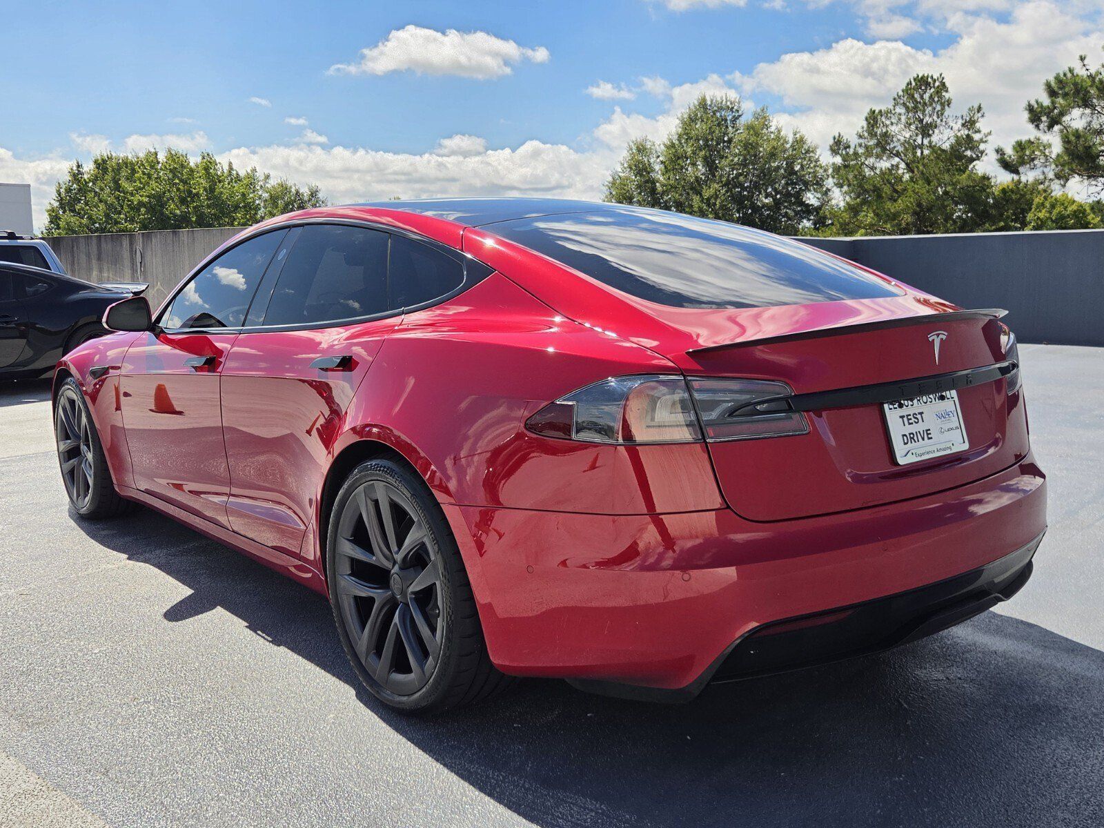 Used 2022 Tesla Model S AWD/4WD image 3