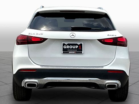 New 2026 Mercedes-Benz GLA 250 4MATIC image 5