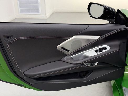 Used 2026 Chevrolet Corvette Stingray Preferred Cpe w/ Z51 Performance Package image 17