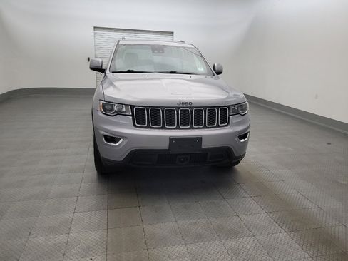 Used 2021 Jeep Grand Cherokee Laredo RWD image 14
