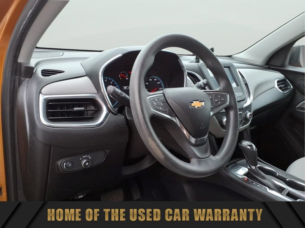 Used 2018 Chevrolet Equinox LS FWD image 16