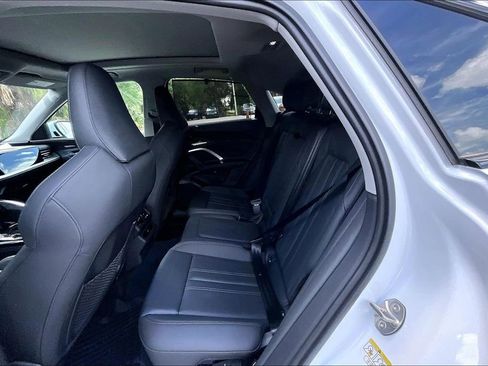 New 2026 Audi Q5 Premium Plus AWD/4WD image 17
