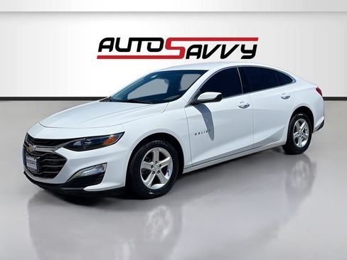 Used 2024 Chevrolet Malibu LS FWD image 3