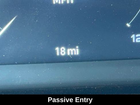 New 2025 RAM ProMaster 1500 w/ Premium Convenience Group image 18