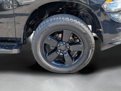 Used 2016 RAM 1500 Express w/ Black Ram 1500 Express Group image 10