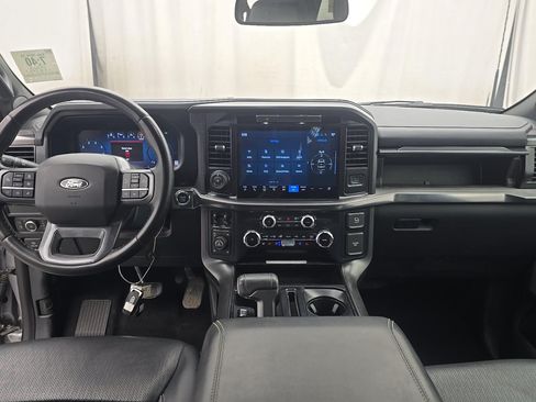 Used 2025 Ford F150 Lariat w/ Equipment Group 502A High AWD/4WD image 9