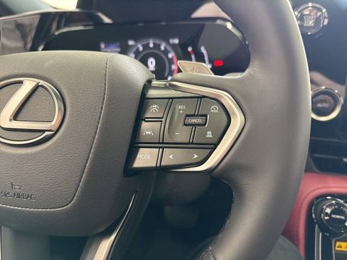 New 2026 Lexus NX 350 AWD image 21