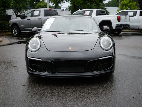 Used 2019 Porsche 911 Carrera GTS RWD image 3