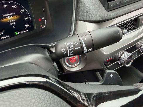 Certified 2024 Acura Integra FWD image 28