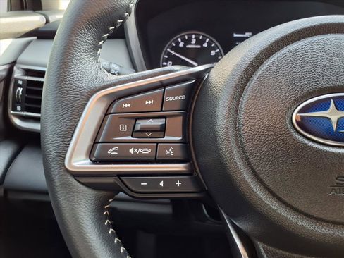 Certified 2025 Subaru Outback Limited image 15