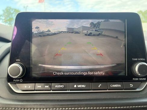Used 2023 Nissan Rogue SV AWD/4WD image 26