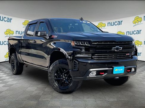 Used 2020 Chevrolet Silverado 1500 LT Trail Boss w/ Midnight Edition image 1