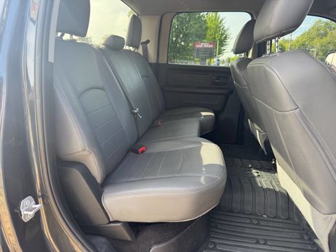Used 2018 RAM 2500 Tradesman w/ Chrome Appearance Group AWD/4WD image 6