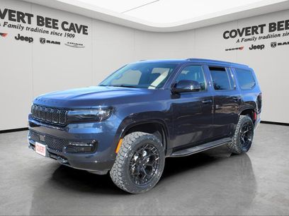 New 2025 Jeep Wagoneer Series II w/ HD Trailer Tow Package