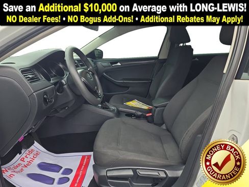 Used 2016 Volkswagen Jetta S image 14