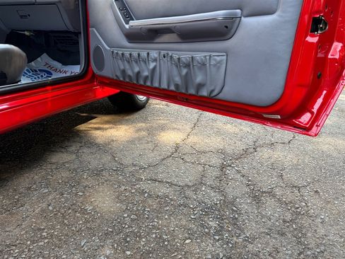 Used 1993 Ford Mustang Cobra image 63