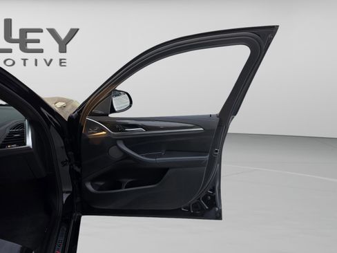 Used 2020 BMW X3 M40i w/ Executive Package image 32