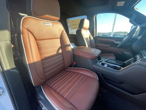 New 2026 GMC Sierra 3500 Denali Ultimate image 28