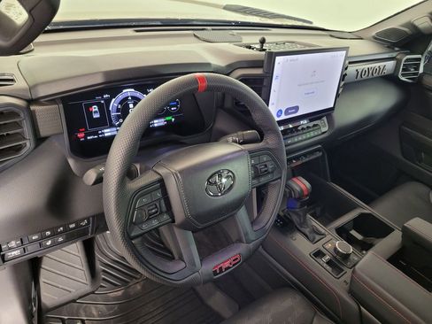 Used 2025 Toyota Tundra TRD Pro AWD/4WD image 14