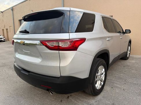 Used 2020 Chevrolet Traverse LS image 6