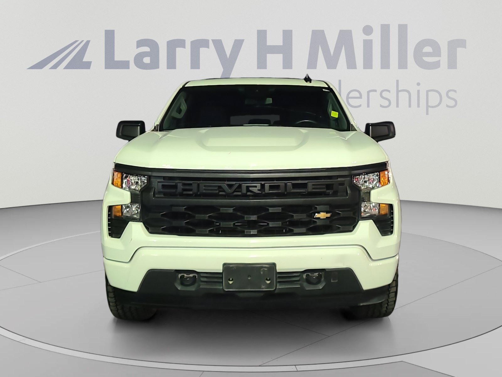 Certified 2023 Chevrolet Silverado 1500 Custom AWD/4WD image 8