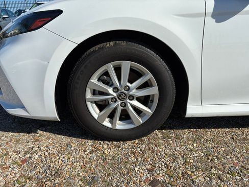Used 2025 Toyota Camry LE FWD image 24
