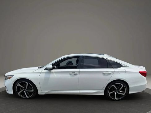 Used 2019 Honda Accord Sport image 8
