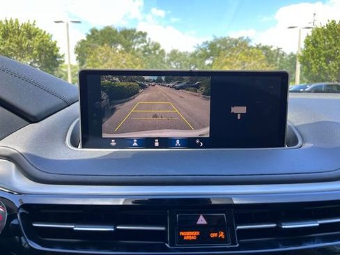 Used 2023 Acura MDX FWD w/ Technology Package image 11