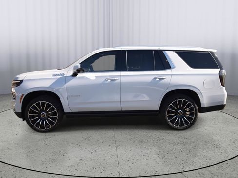 New 2026 Chevrolet Tahoe High Country AWD/4WD image 4