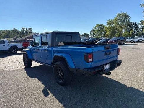 Used 2021 Jeep Gladiator Sport AWD/4WD image 5
