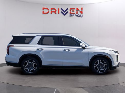Used 2024 Hyundai Palisade SEL w/ Premium Package image 6