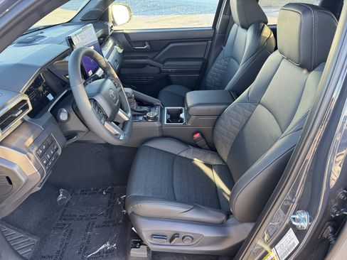 New 2026 Toyota Tacoma TRD Off-Road image 2