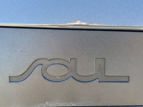 Used 2020 Kia Soul X-Line FWD image 10