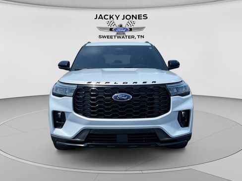 Used 2026 Ford Explorer ST-Line RWD image 8