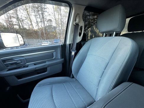 Used 2016 RAM 1500 Classic SLT w/ SLT Plus D￩cor Group image 14