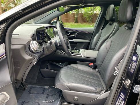 Used 2023 Mercedes-Benz EQS 450+ SUV image 46