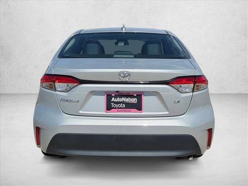 Used 2024 Toyota Corolla LE FWD image 7