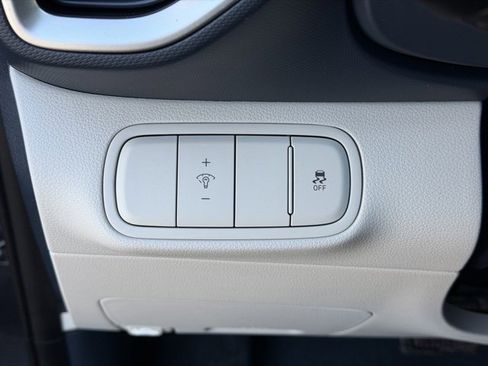 New 2026 Hyundai Venue SEL image 21