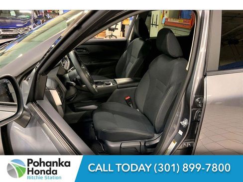 Used 2024 Nissan Rogue S image 18