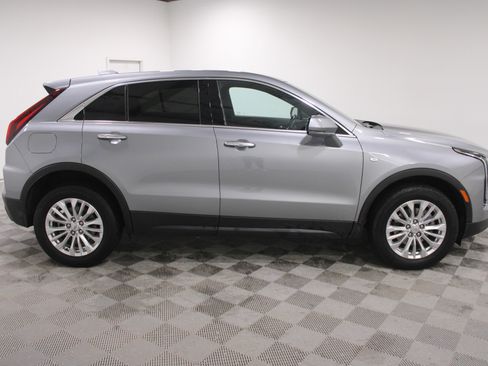 Used 2024 Cadillac XT4 Luxury w/ Cold Weather Package image 26
