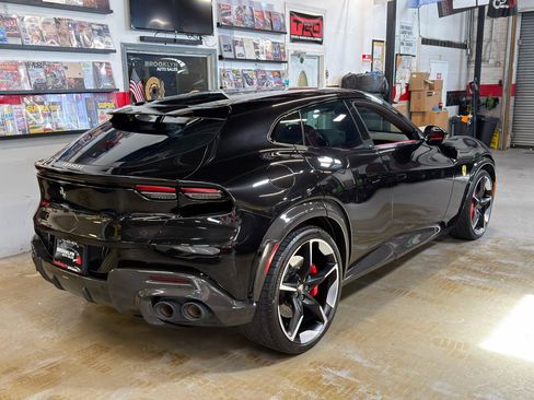 Used 2023 Ferrari Purosangue AWD/4WD image 6