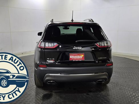 Used 2020 Jeep Cherokee Limited image 9
