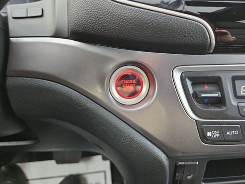 Used 2025 Honda Passport EX-L image 24